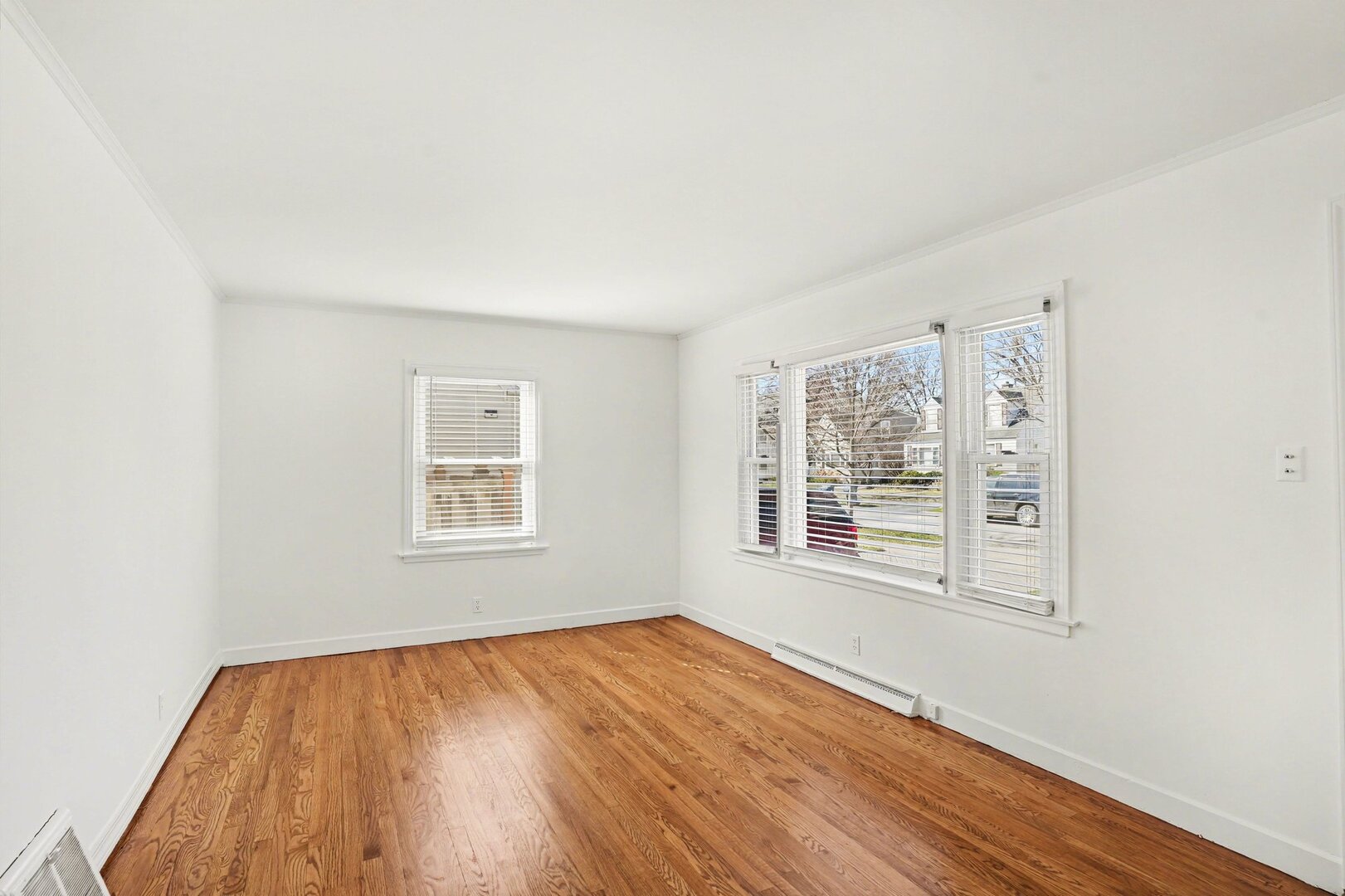 995 South Swain Avenue Elmhurst IL 60126