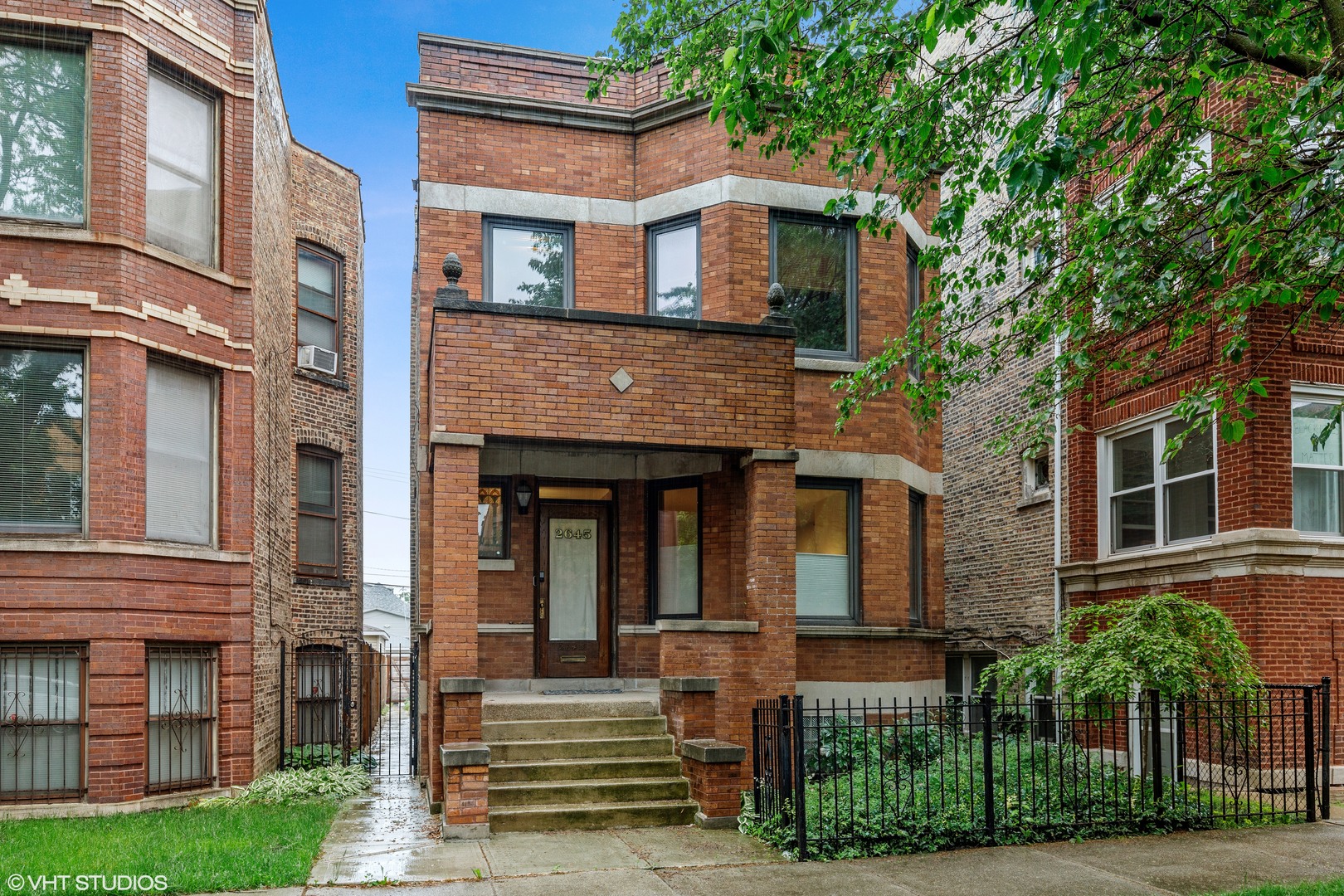 2645 North Mozart Street Chicago IL 60647