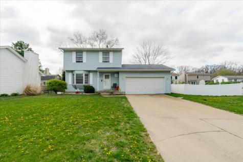 12 Spiria Court Bloomington IL 61701