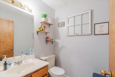 12 Spiria Court Bloomington IL 61701
