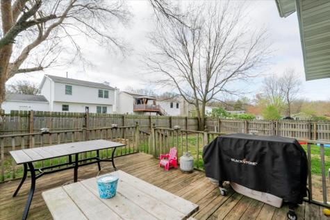 12 Spiria Court Bloomington IL 61701