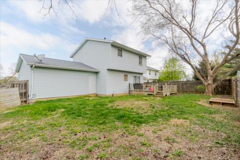 12 Spiria Court Bloomington IL 61701