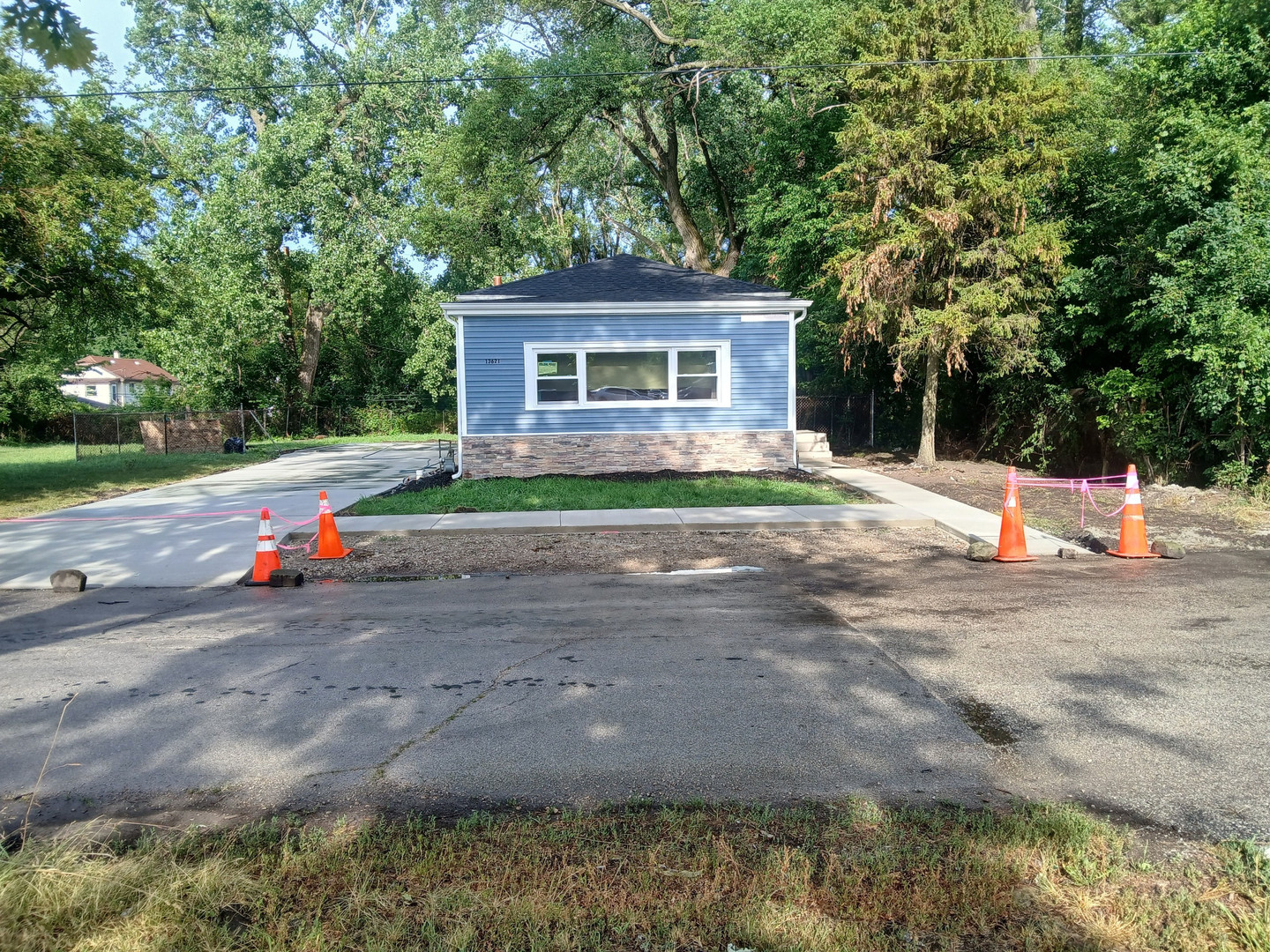 13621 South Homan Avenue Robbins IL 60472