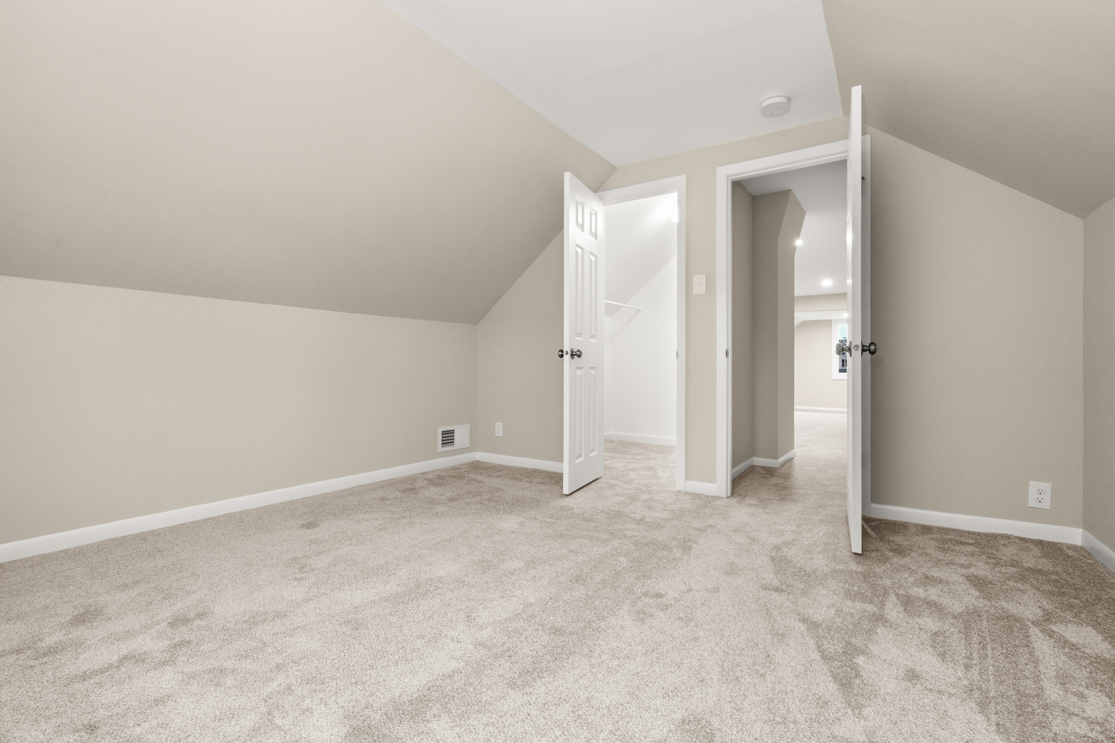 13249 South Carondolet Avenue Chicago IL 60633