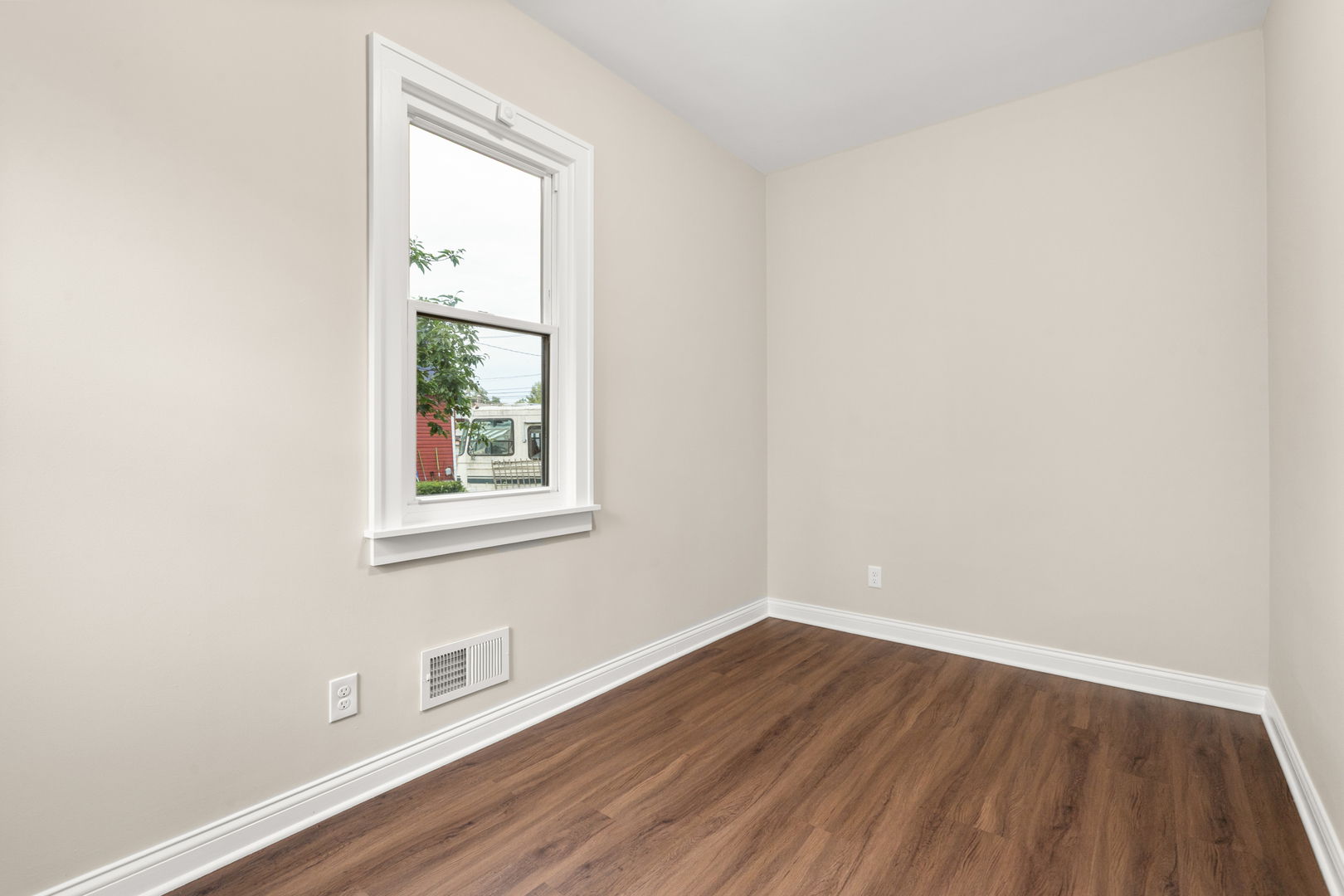 13249 South Carondolet Avenue Chicago IL 60633