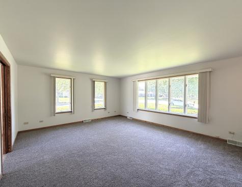 901 Lark Street Peotone IL 60468
