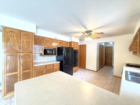 901 Lark Street Peotone IL 60468