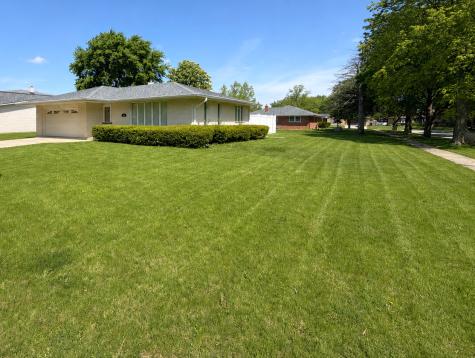 901 Lark Street Peotone IL 60468