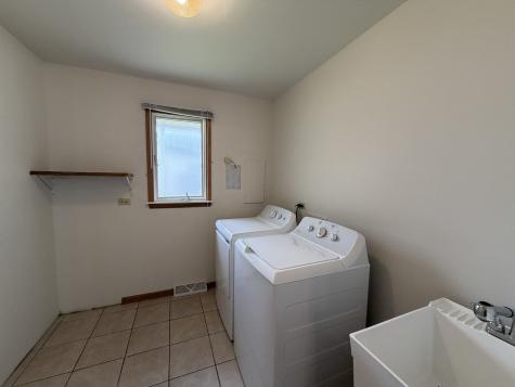 901 Lark Street Peotone IL 60468