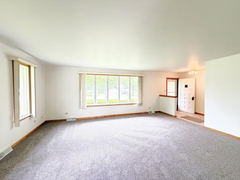 901 Lark Street Peotone IL 60468