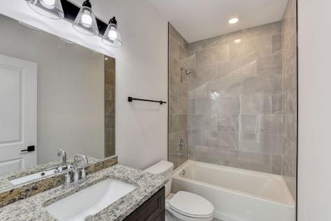 20813 Elwood Street Lynwood IL 60411