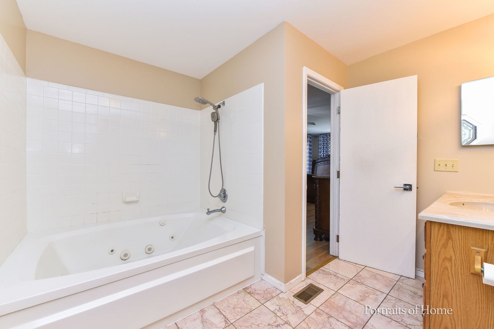 2475 Westleigh Court Aurora IL 60504