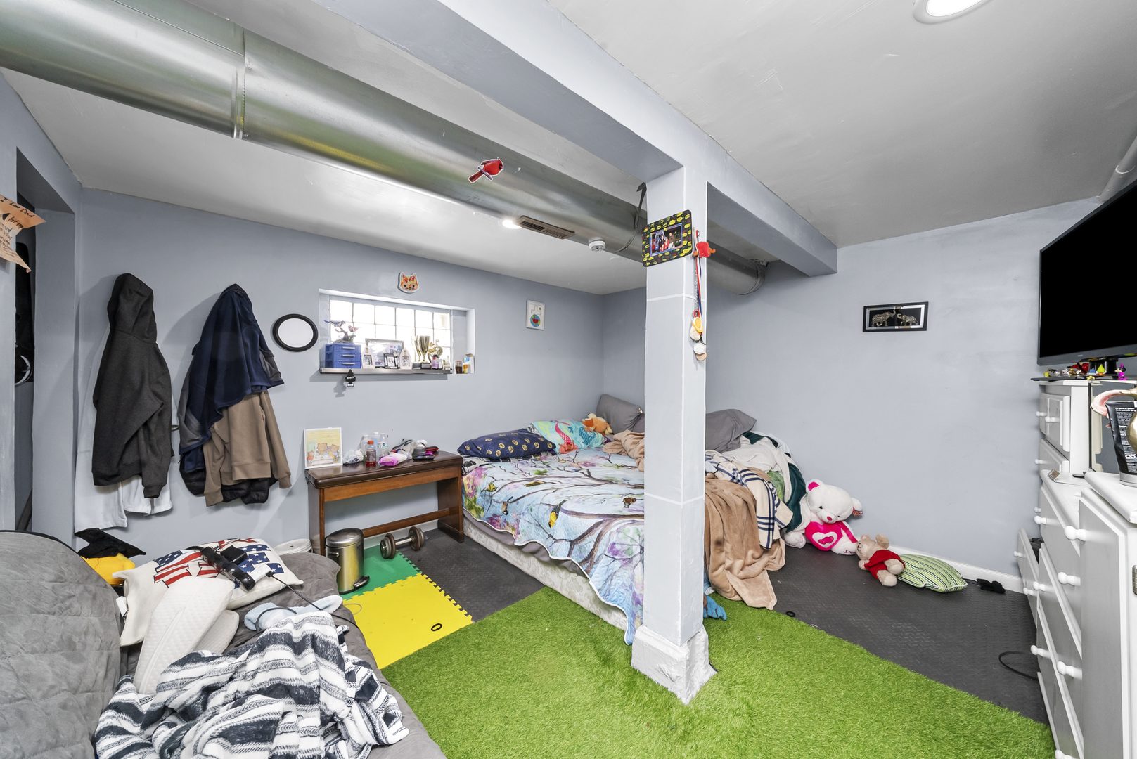 149 East 120th Street Chicago IL 60628
