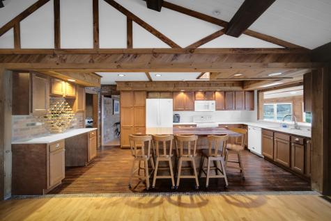 20 Chairtree Court Putnam IL 61560