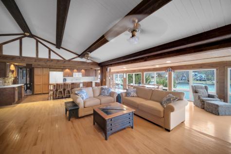 20 Chairtree Court Putnam IL 61560