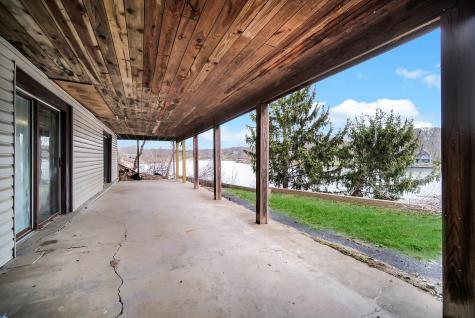 20 Chairtree Court Putnam IL 61560