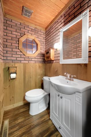 20 Chairtree Court Putnam IL 61560