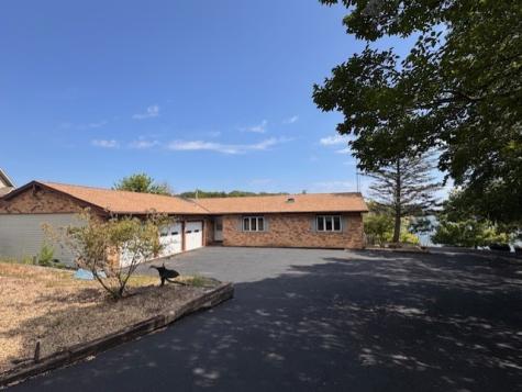 20 Chairtree Court Putnam IL 61560