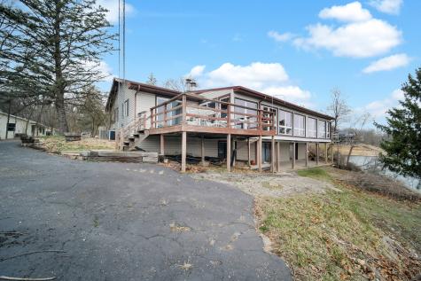 20 Chairtree Court Putnam IL 61560
