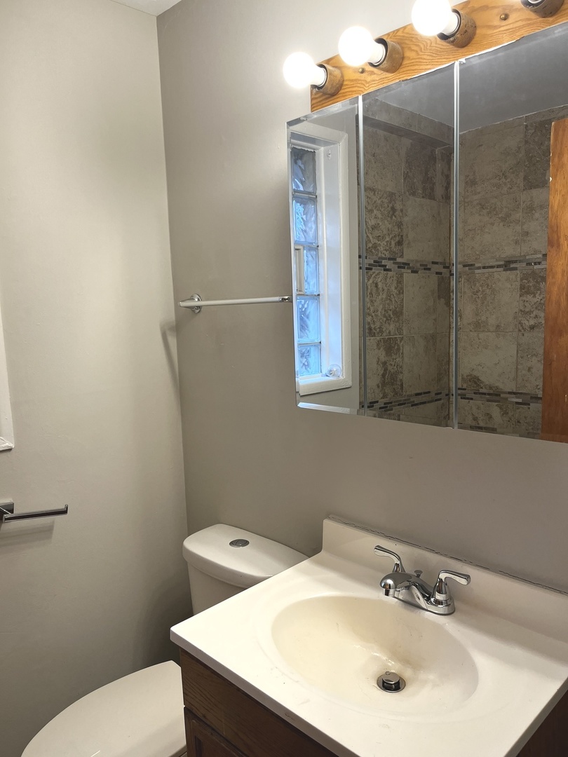 11549 South Laflin Street Chicago IL 60643