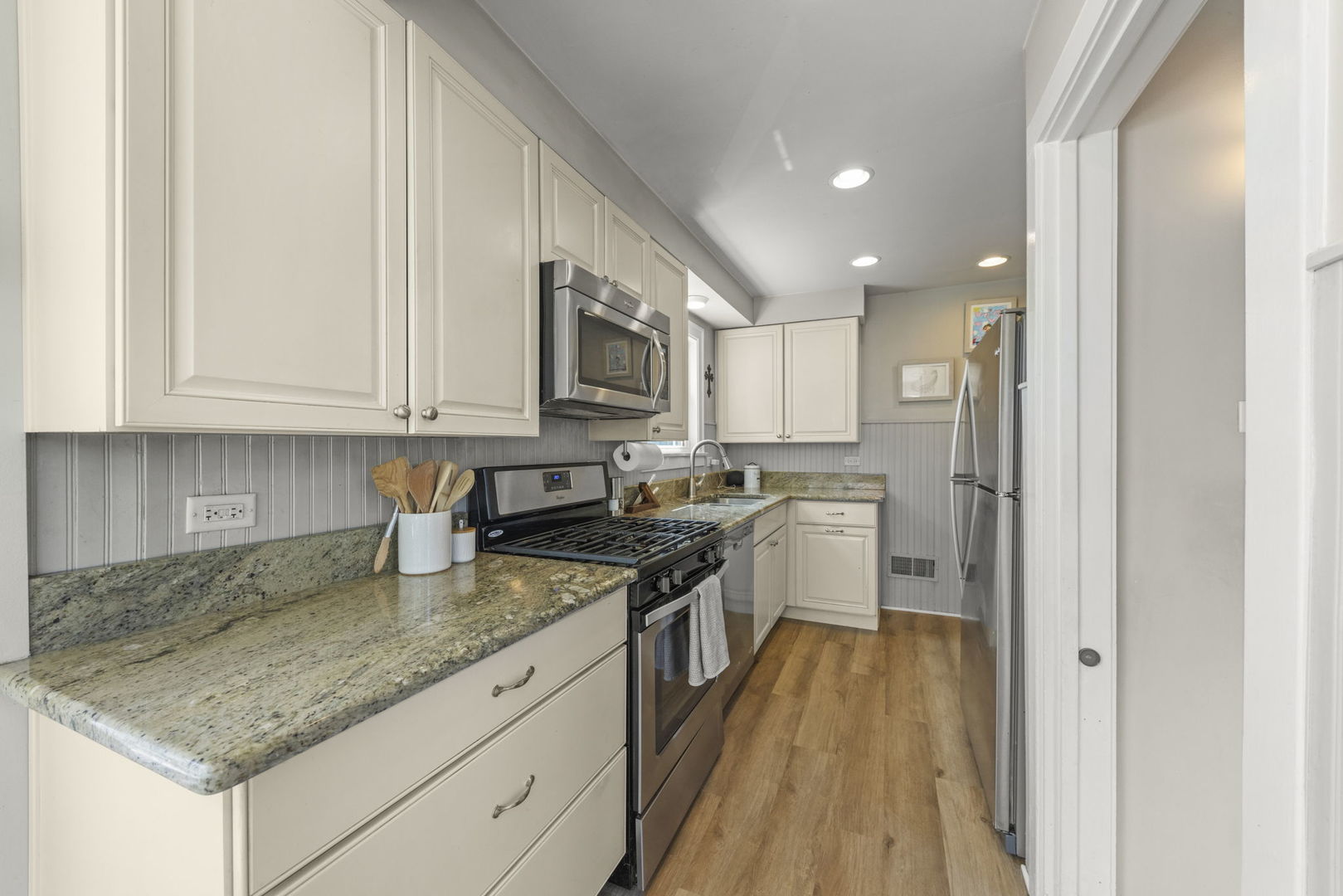 919 North President Street Wheaton IL 60187