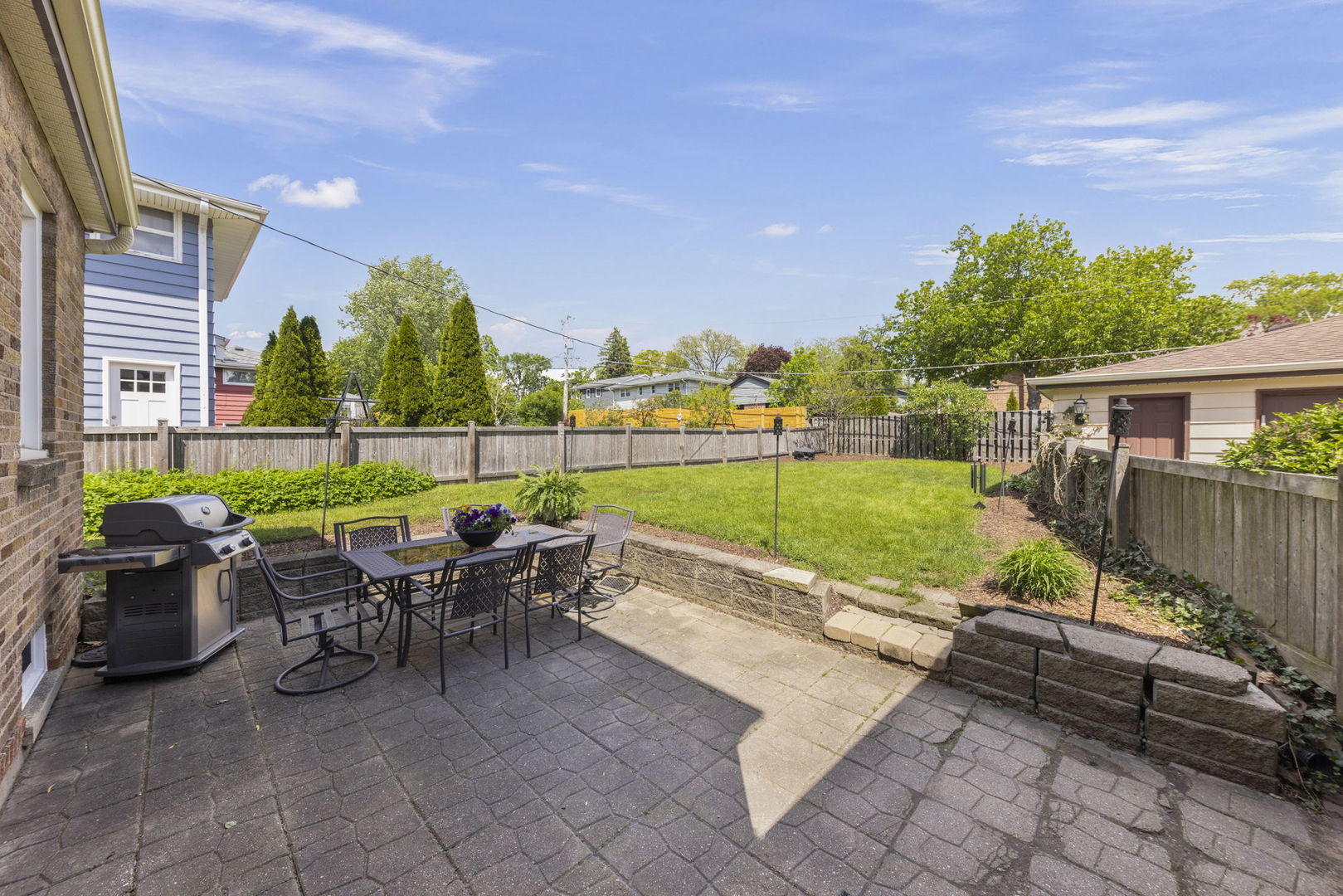 919 North President Street Wheaton IL 60187