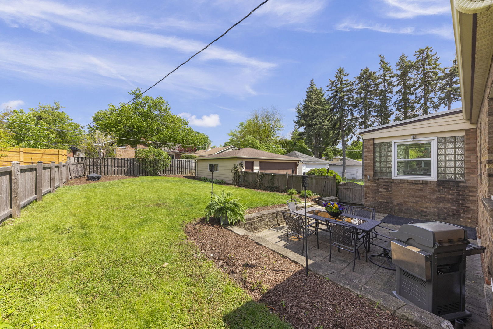 919 North President Street Wheaton IL 60187