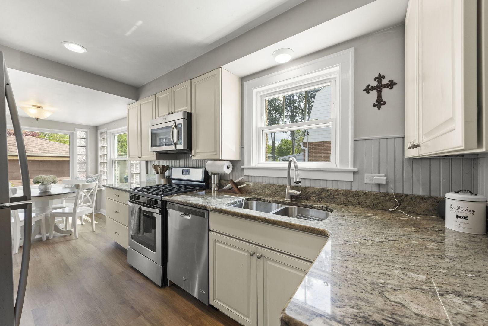 919 North President Street Wheaton IL 60187