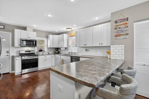 162 Park Street Hampshire IL 60140