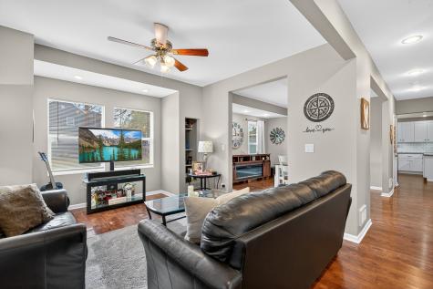 162 Park Street Hampshire IL 60140