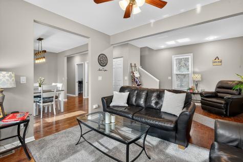 162 Park Street Hampshire IL 60140