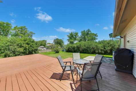420 Bode Road Hoffman Estates IL 60169
