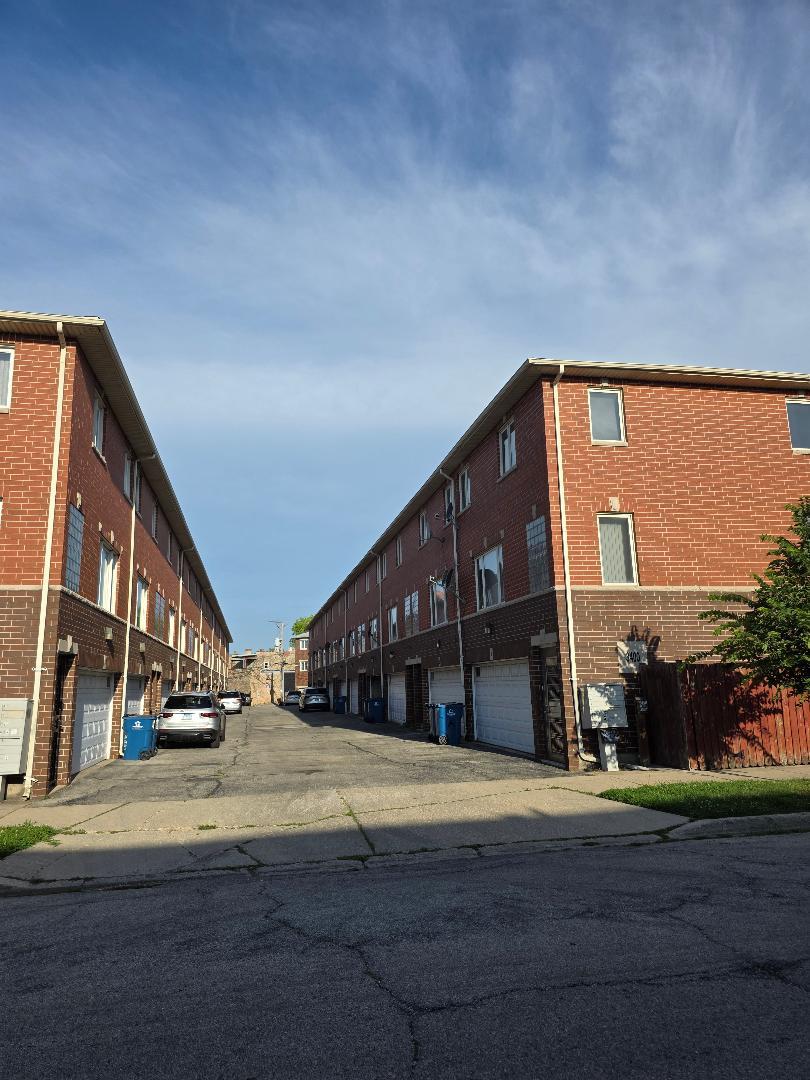 3400 South Wolcott Avenue Chicago IL 60608