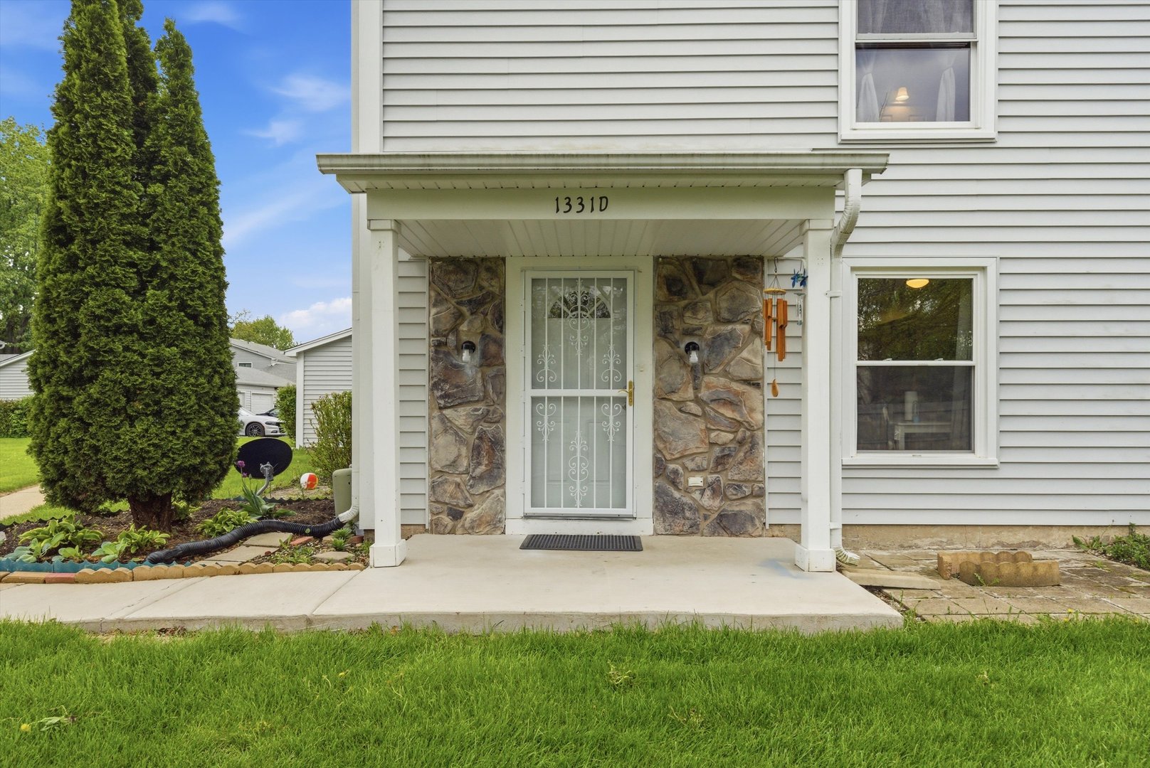 1331 North Glen Circle Aurora IL 60506
