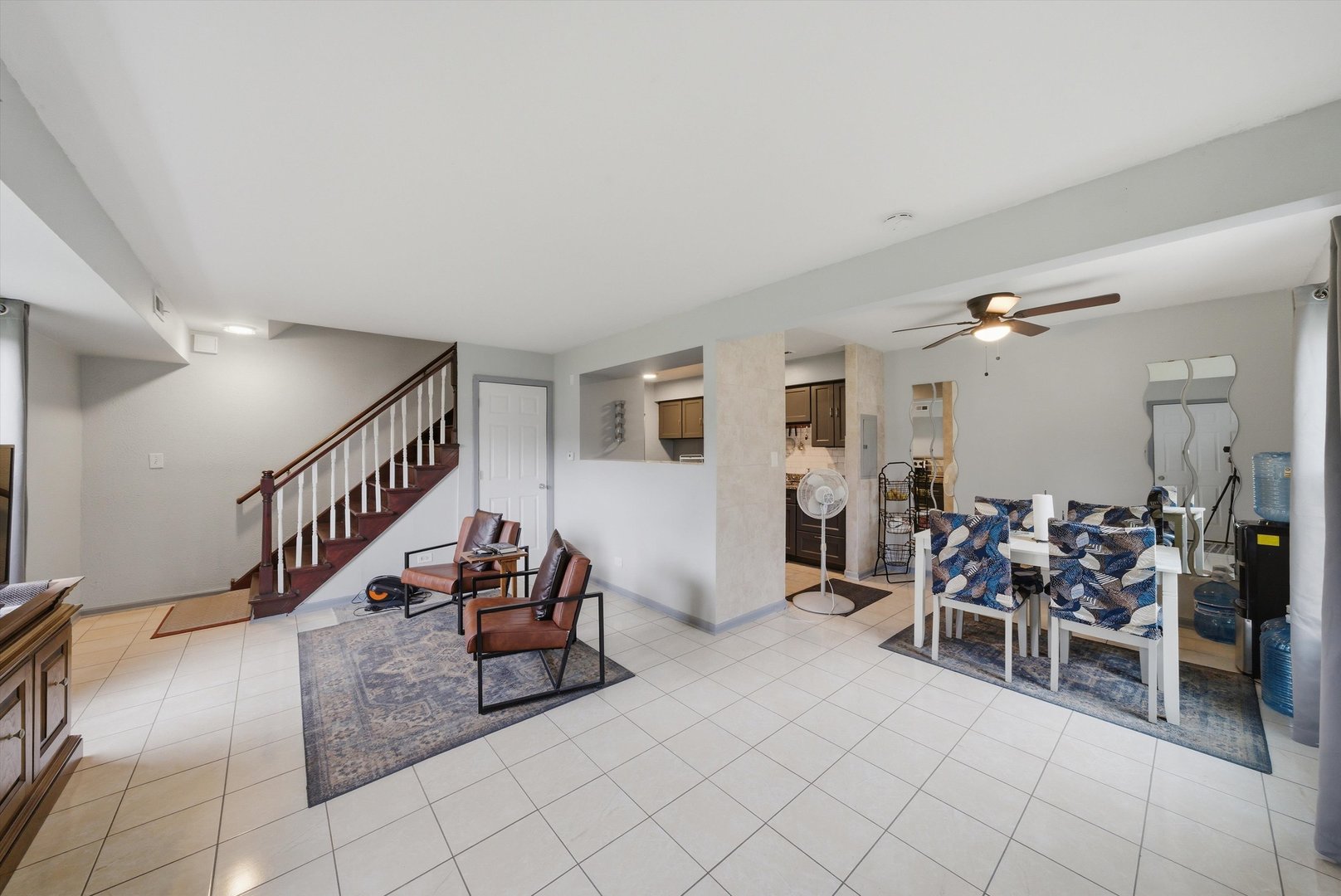 1331 North Glen Circle Aurora IL 60506