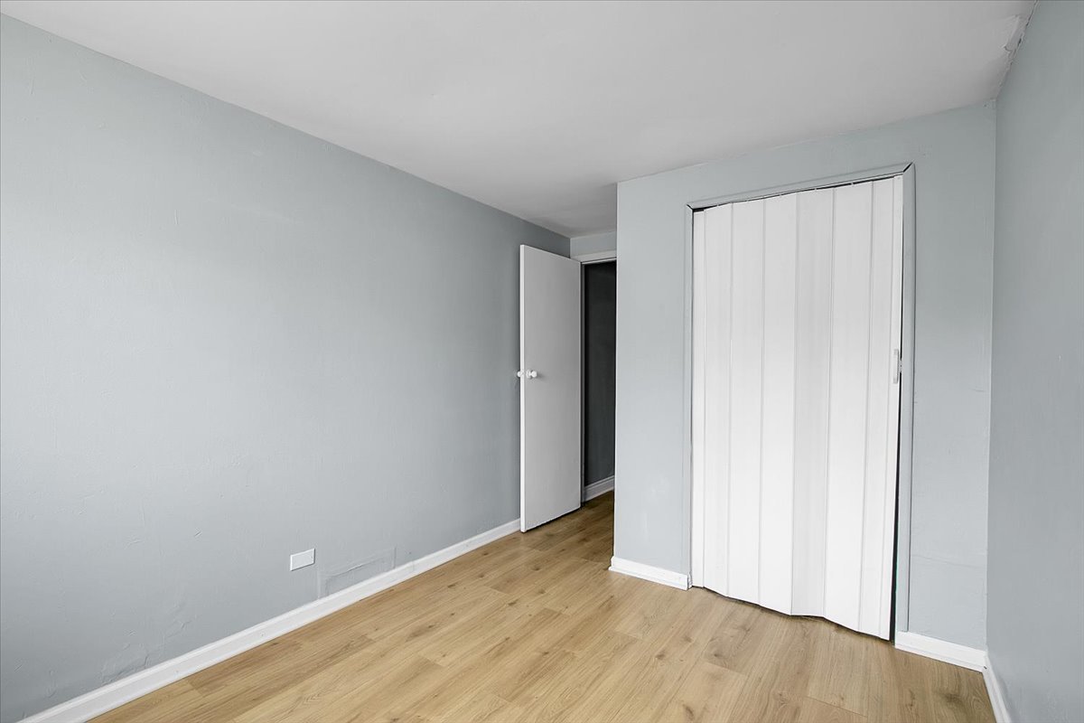 8853 South Halsted Street Chicago IL 60620