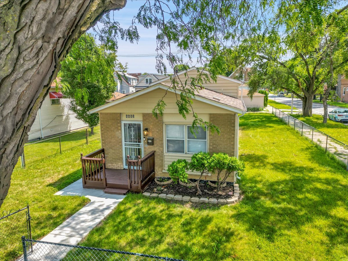 8853 South Halsted Street Chicago IL 60620