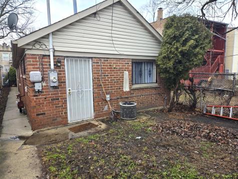 623 North Christiana Avenue Chicago IL 60624