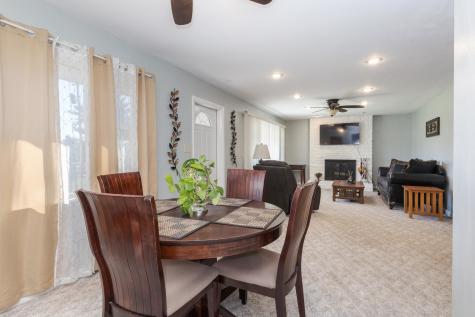 1006 Maple Hill Road Bloomington IL 61705