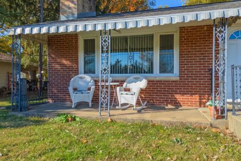 1006 Maple Hill Road Bloomington IL 61705