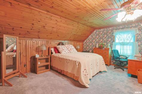 11939 Cochran Road Marion IL 62959