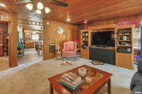 11939 Cochran Road Marion IL 62959