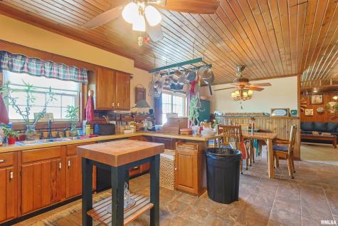 11939 Cochran Road Marion IL 62959