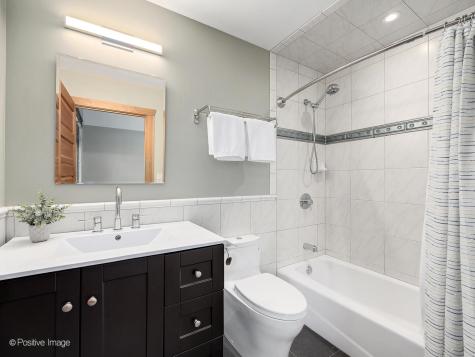 1040 South Edgewood Avenue La Grange IL 60525