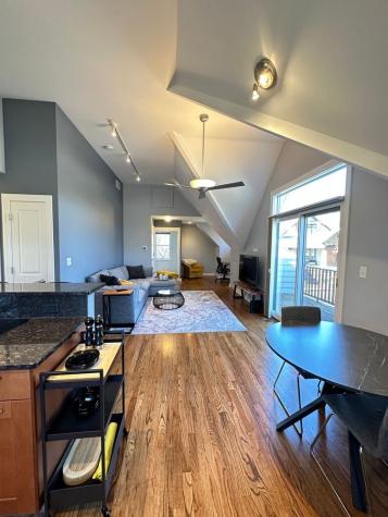 1040 South Edgewood Avenue La Grange IL 60525