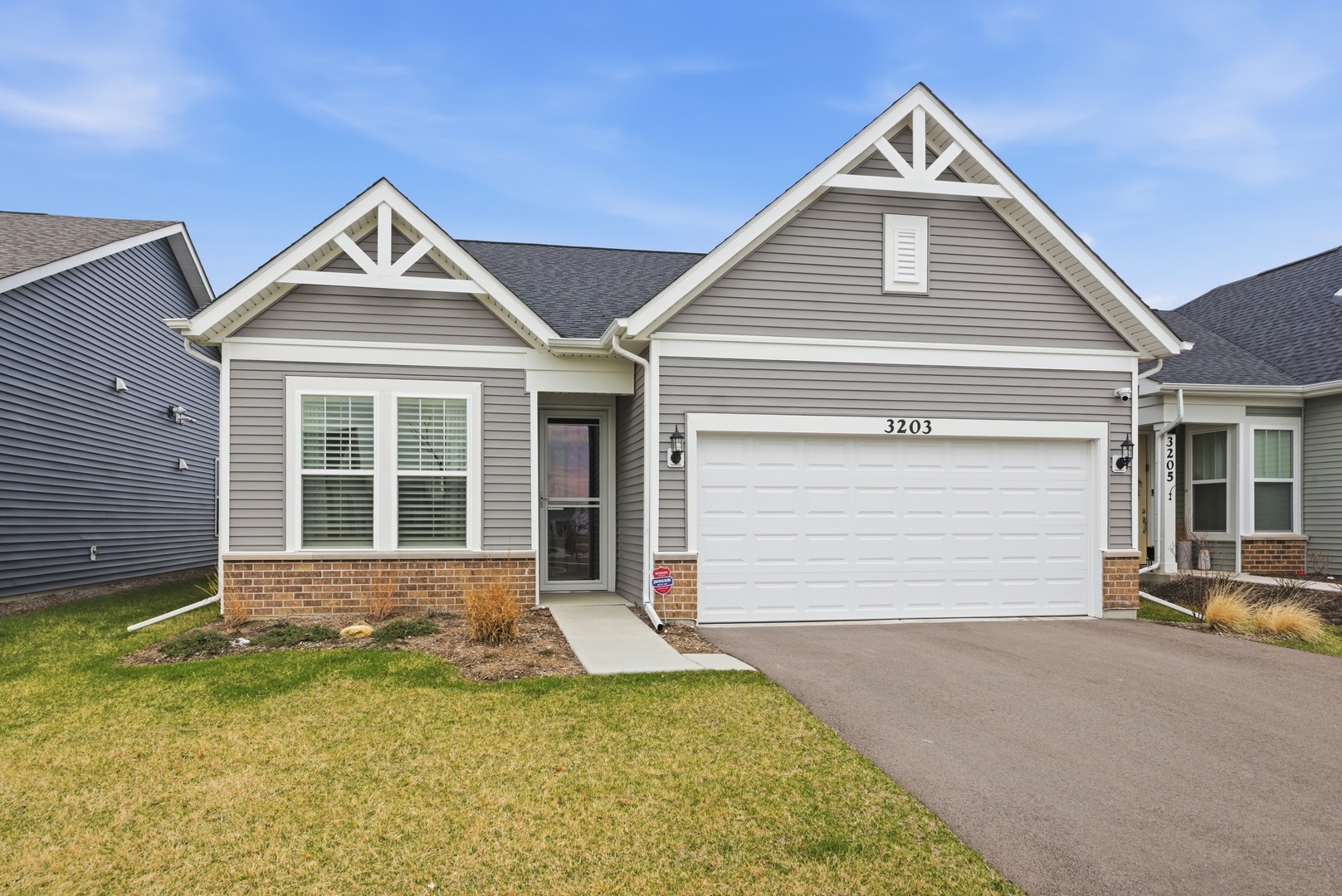 3203 Sweetgrass Circle Aurora IL 60503