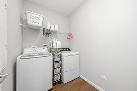 3203 Sweetgrass Circle Aurora IL 60503