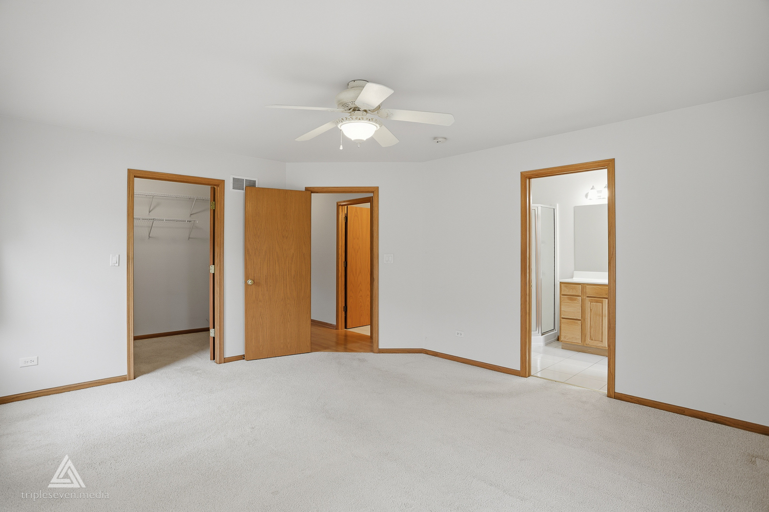 9430 Georgetown Square Orland Park IL 60467