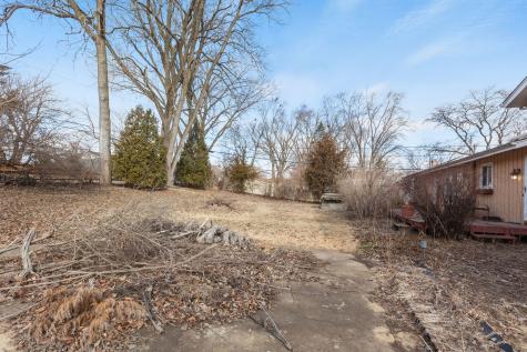 1301 Adams Street Lake In The Hills IL 60156