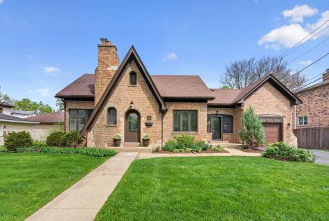 20 45TH Street Western Springs IL 60558